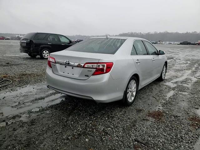 2012 Toyota Camry - Image 14