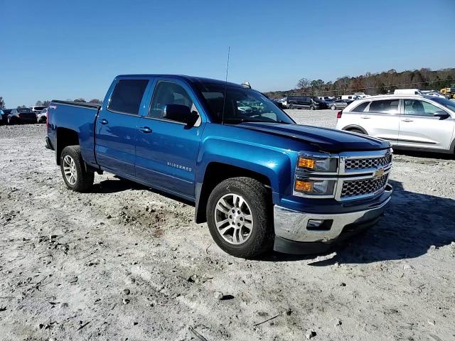2015 Chevrolet Silverado - Image 11