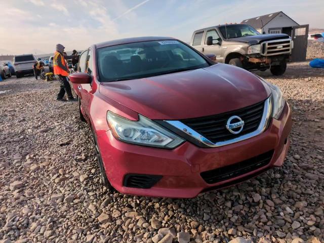 2016 Nissan Altima - Image 13