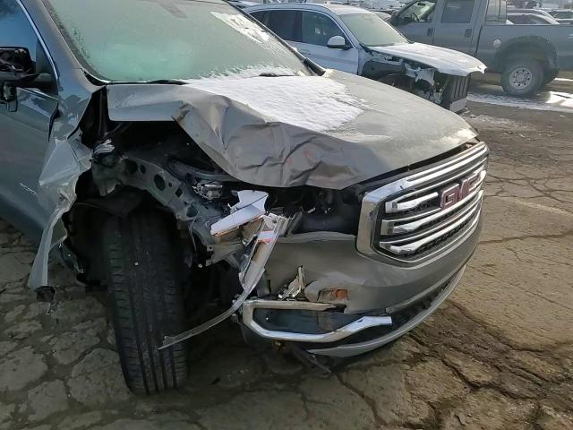 2019 GMC Acadia - Image 11