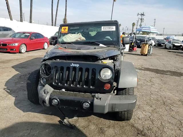 2013 Jeep Wrangler - Image 12