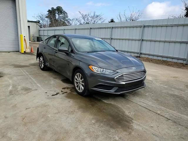 2017 Ford Fusion - Image 11
