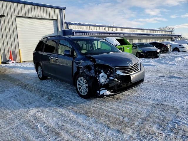 2015 Toyota Sienna Xle VIN: 5TDDK3DC4FS126899 Lot: 85268794