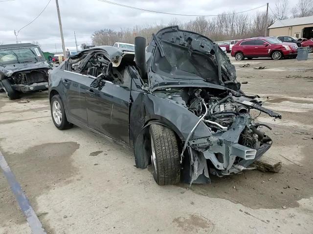 2014 Chevrolet Cruze - Image 13