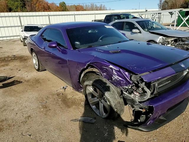2010 Dodge Challenger - Image 10