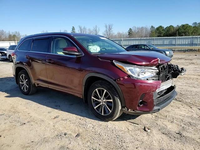 2017 Toyota Highlander Se VIN: 5TDJZRFH4HS360229 Lot: 87053374