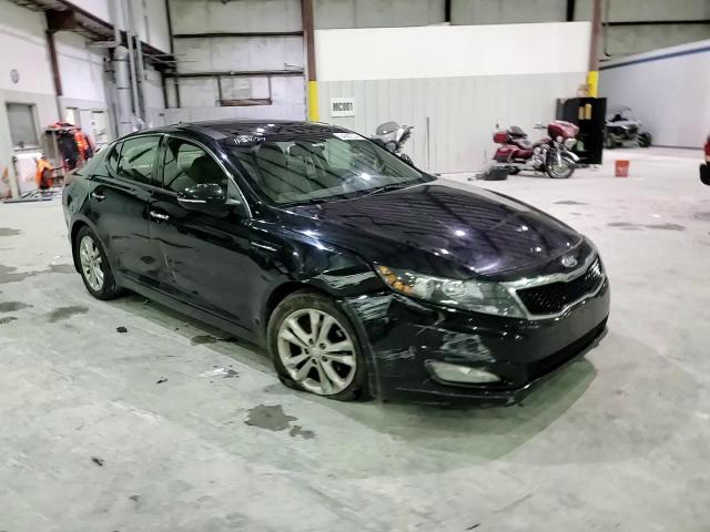 2013 Kia Optima - Image 13