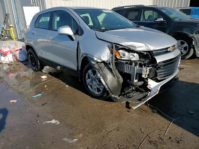 2018 Chevrolet Trax - Image 14