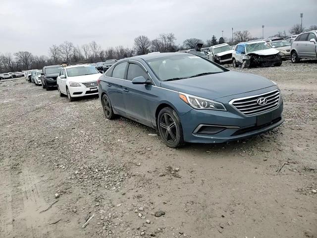 2016 Hyundai Sonata - Image 11
