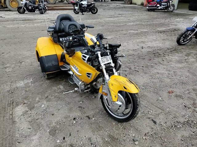 2003 Honda Gl1800 VIN: 1HFSC47003A204458 Lot: 83730164