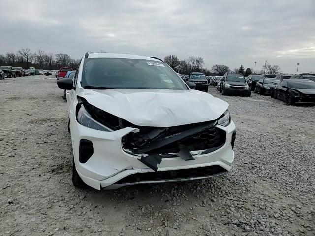 2023 Ford Escape - Image 12
