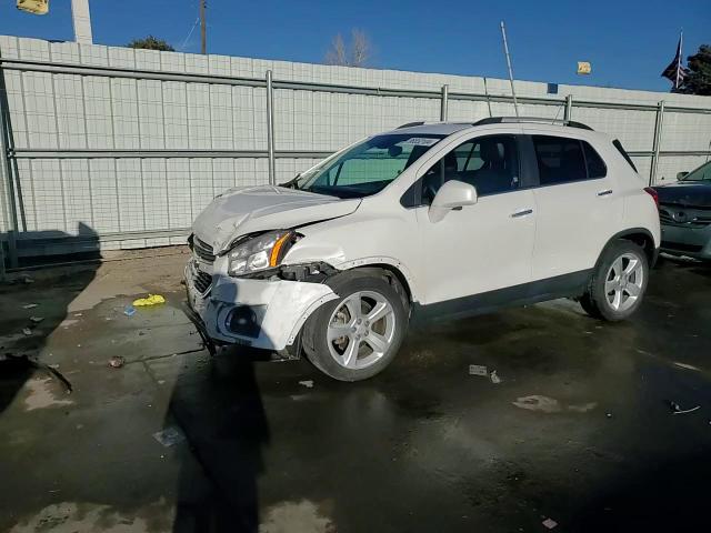2015 Chevrolet Trax - Image 15
