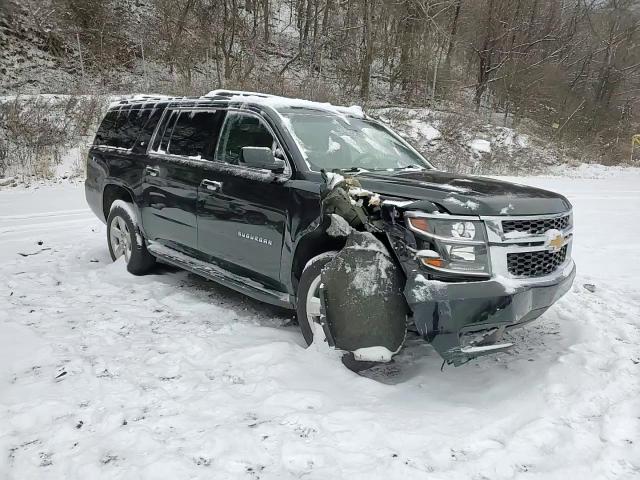 2019 Chevrolet Suburban - Image 11