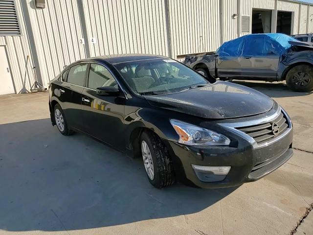 2013 Nissan Altima - Image 11