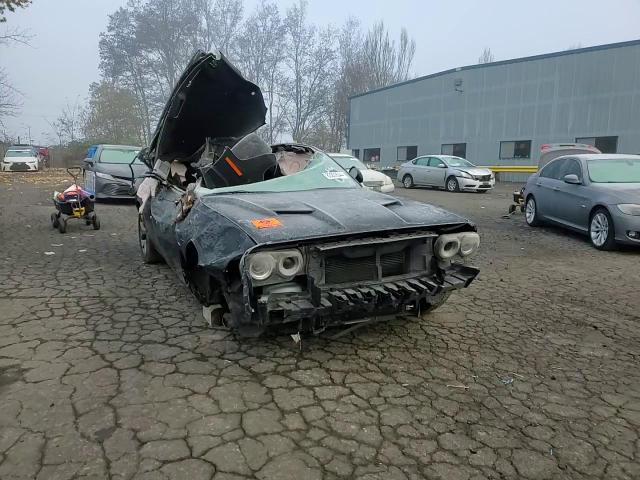 2015 Dodge Challenger - Image 10