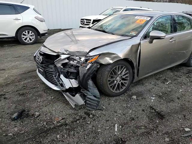 2018 Lexus ES - Image 10