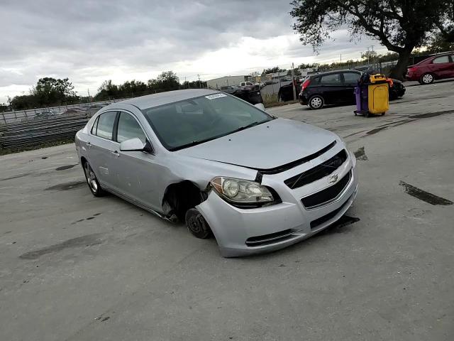 2011 Chevrolet Malibu - Image 11