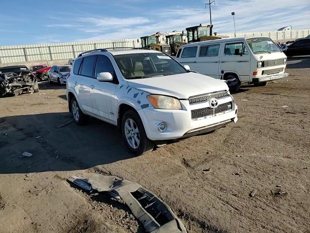 2011 Toyota RAV 4 - Image 12