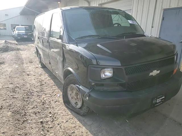 2008 Chevrolet Express - Image 11