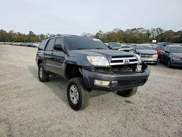 2005 Toyota 4Runner - Image 11