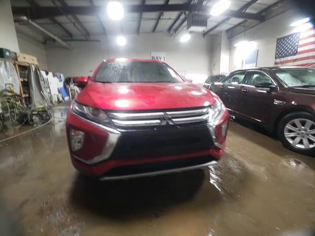 2018 Mitsubishi Eclipse - Image 13