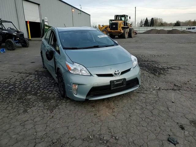 2015 Toyota Prius - Image 11