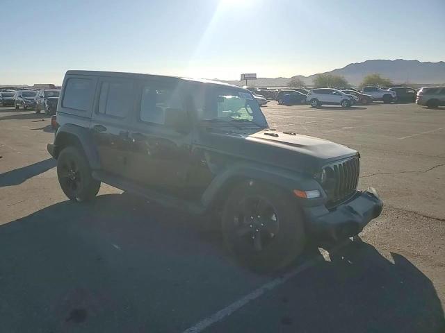 2020 Jeep Wrangler - Image 12