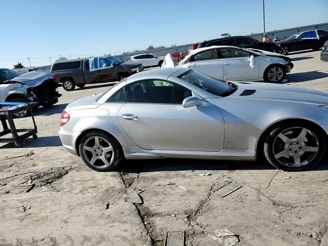 2006 Mercedes-Benz Slk 350 VIN: WDBWK56F16F121346 Lot: 86104244