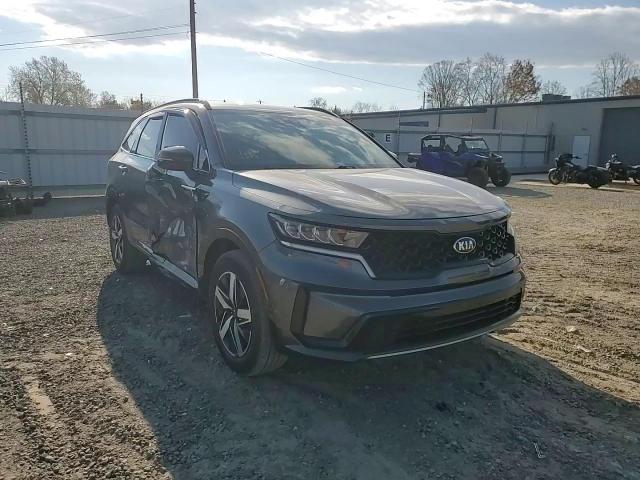 2021 Kia Sorento - Image 11