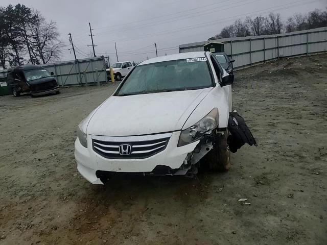 2012 Honda Accord - Image 11