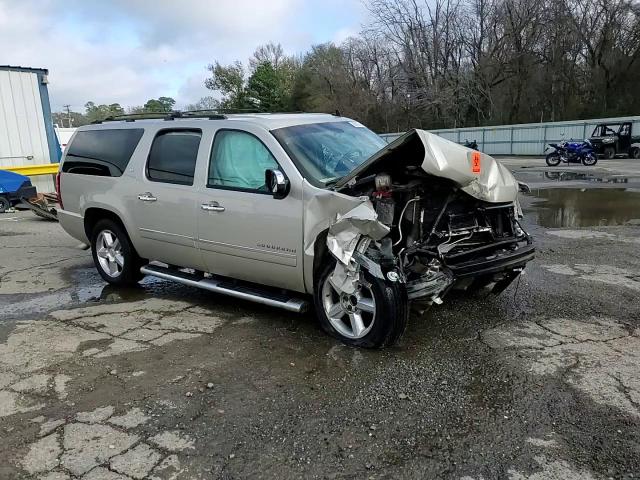 2014 Chevrolet Suburban - Image 15