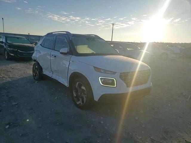2020 Hyundai Venue Sel VIN: KMHRC8A38LU026165 Lot: 85733984