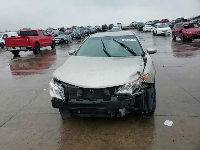 2014 Toyota Camry - Image 11