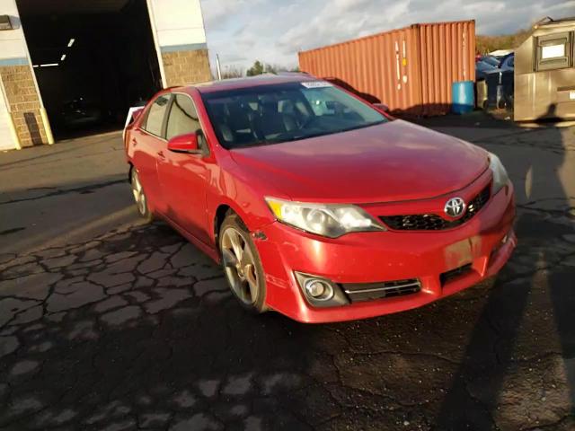 2012 Toyota Camry - Image 14