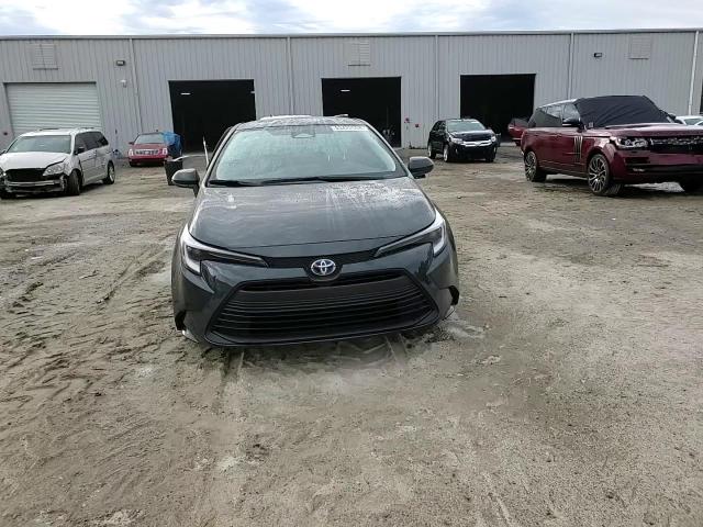 2024 Toyota Corolla - Image 13