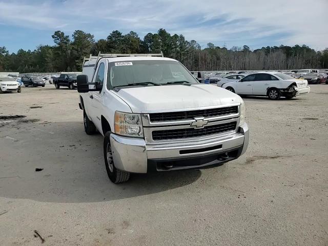 2008 Chevrolet Silverado - Image 10