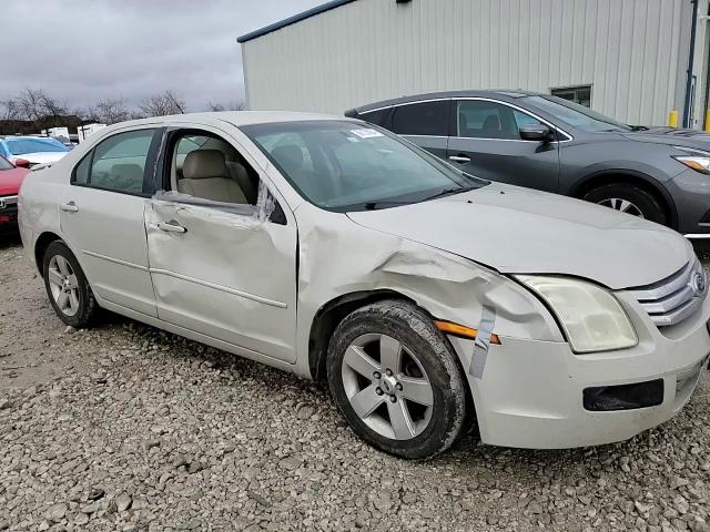 2008 Ford Fusion Se VIN: 3FAHP07158R232009 Lot: 86135064