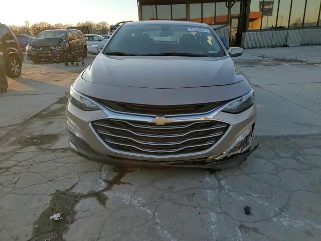 2019 Chevrolet Malibu - Image 10