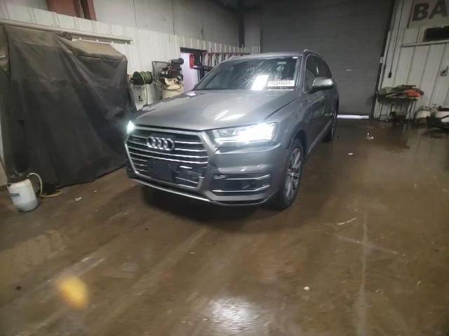 2017 Audi Q7 Premium Plus VIN: WA1LAAF77HD038036 Lot: 85048024
