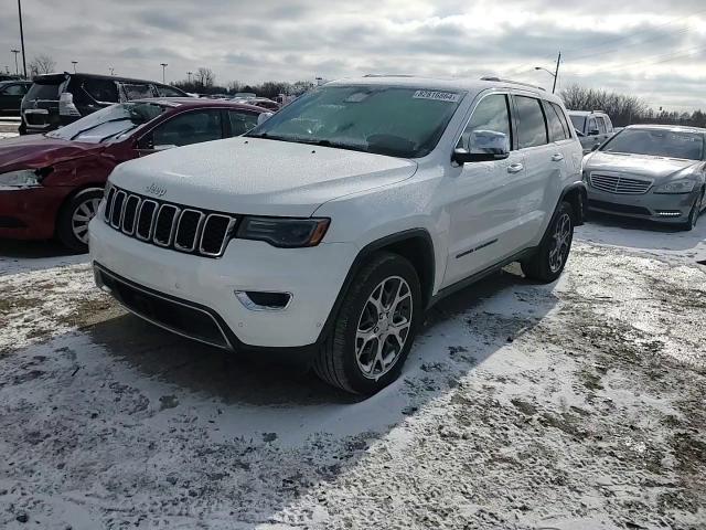 2020 Jeep Grand Cherokee - Image 12