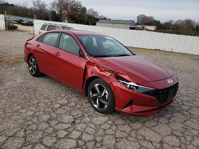 2023 Hyundai Elantra - Image 11