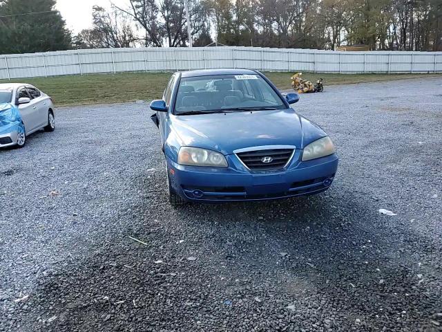 2005 Hyundai Elantra - Image 11