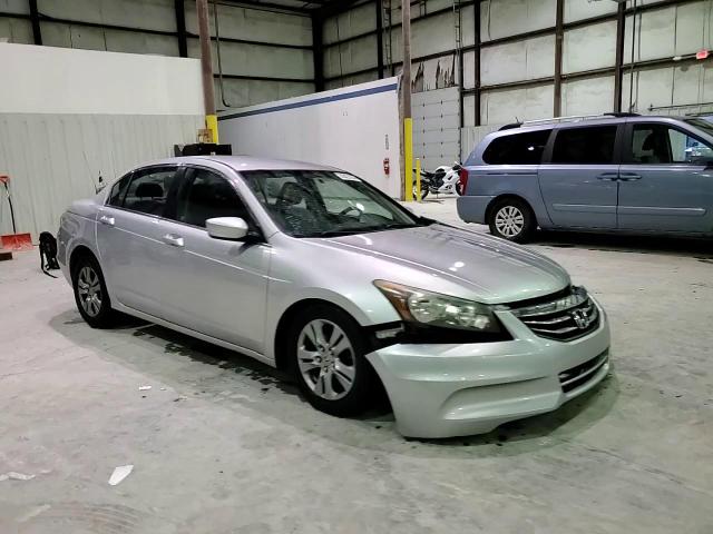 2012 Honda Accord - Image 13