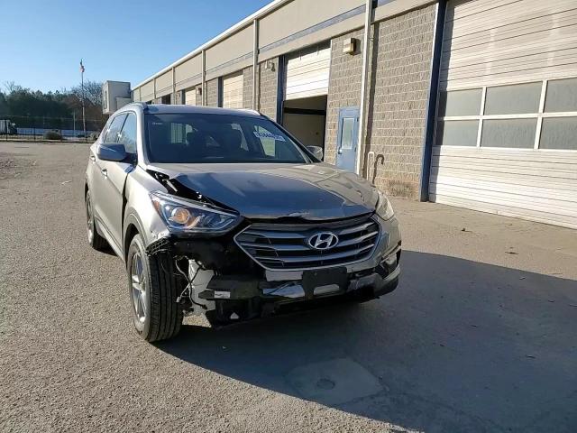 2017 Hyundai Santa Fe - Image 12
