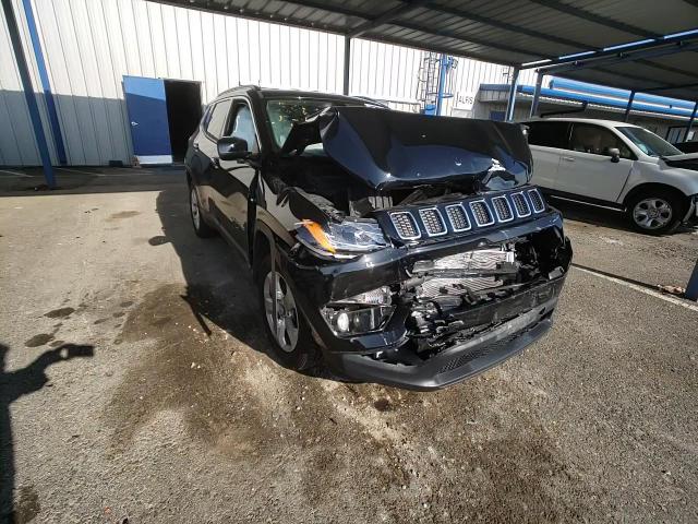 2019 Jeep Compass - Image 11