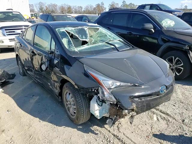 2018 Toyota Prius - Image 11