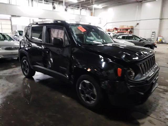 2017 Jeep Renegade - Image 14