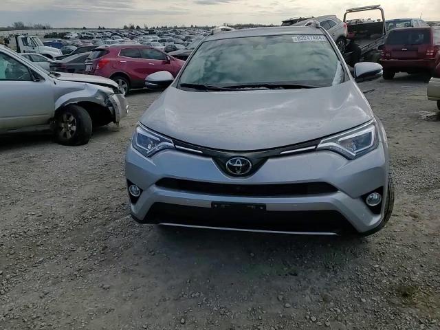 2018 Toyota RAV 4 - Image 11