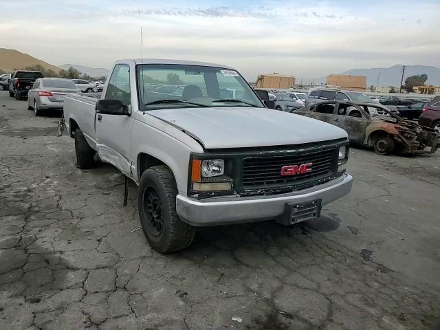 1995 GMC Sierra - Image 11