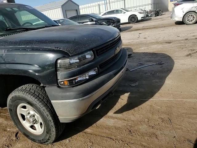 2000 Chevrolet Silverado - Image 11